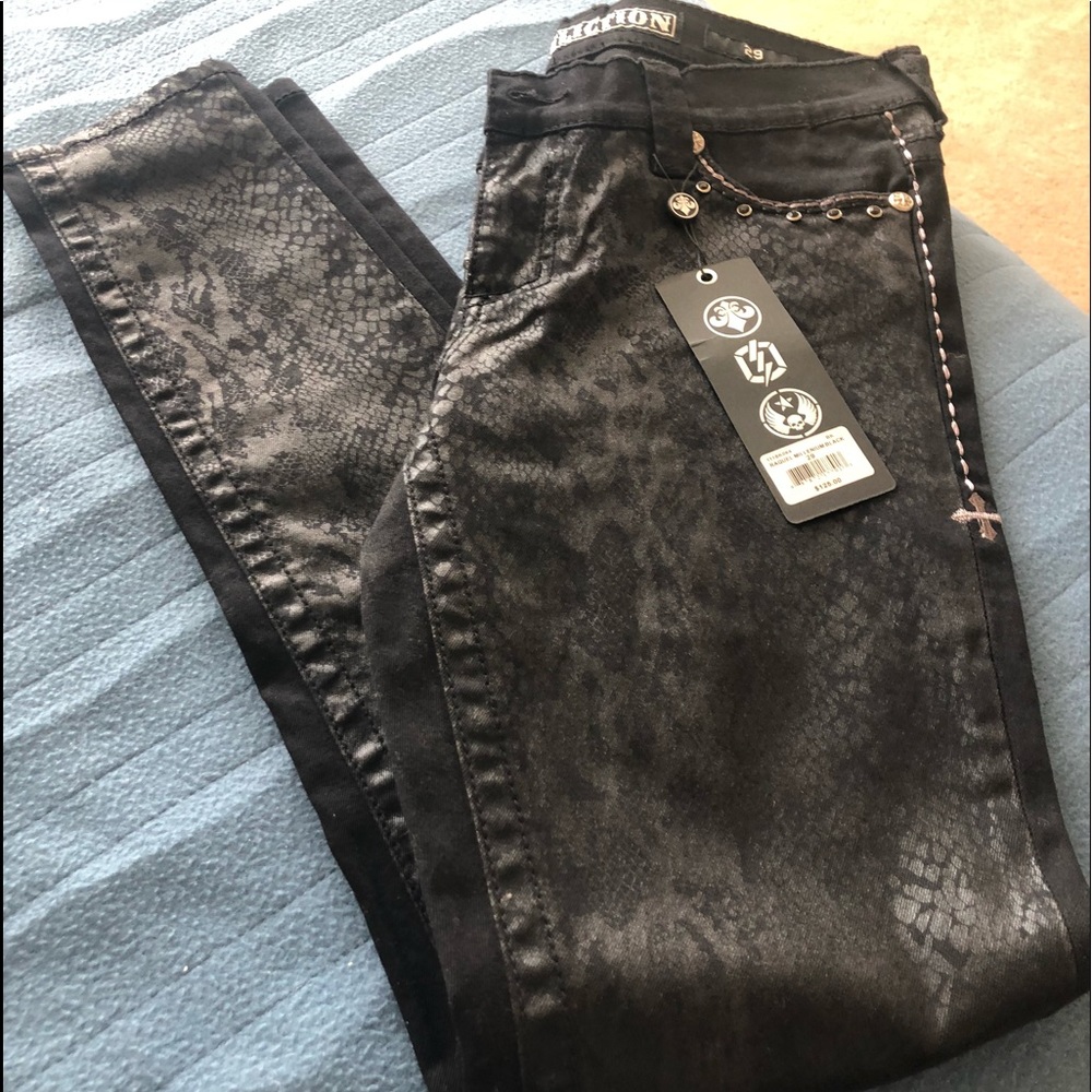 Rachel Millennium Black